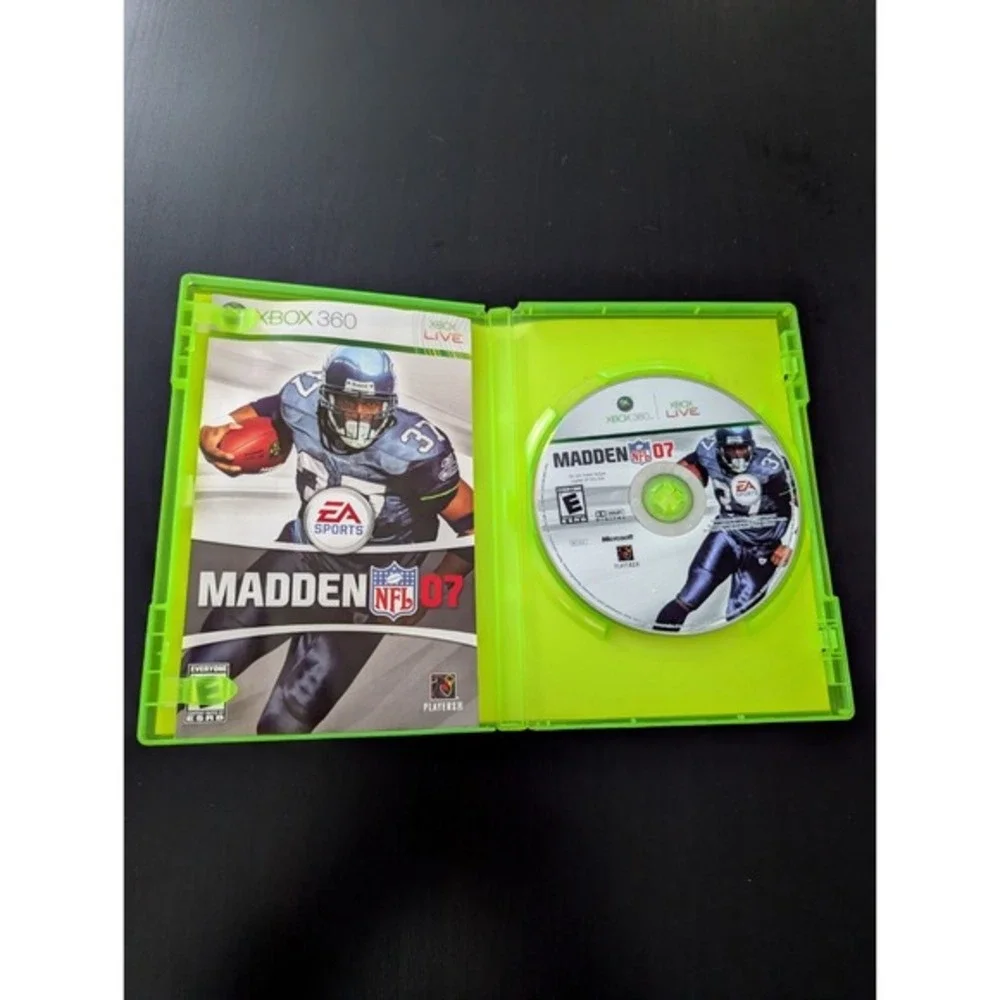 Madden 2007‎ (Microsoft Xbox 360) Seahawks CIB Complete
